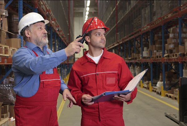 對(duì)講機(jī)電臺(tái)